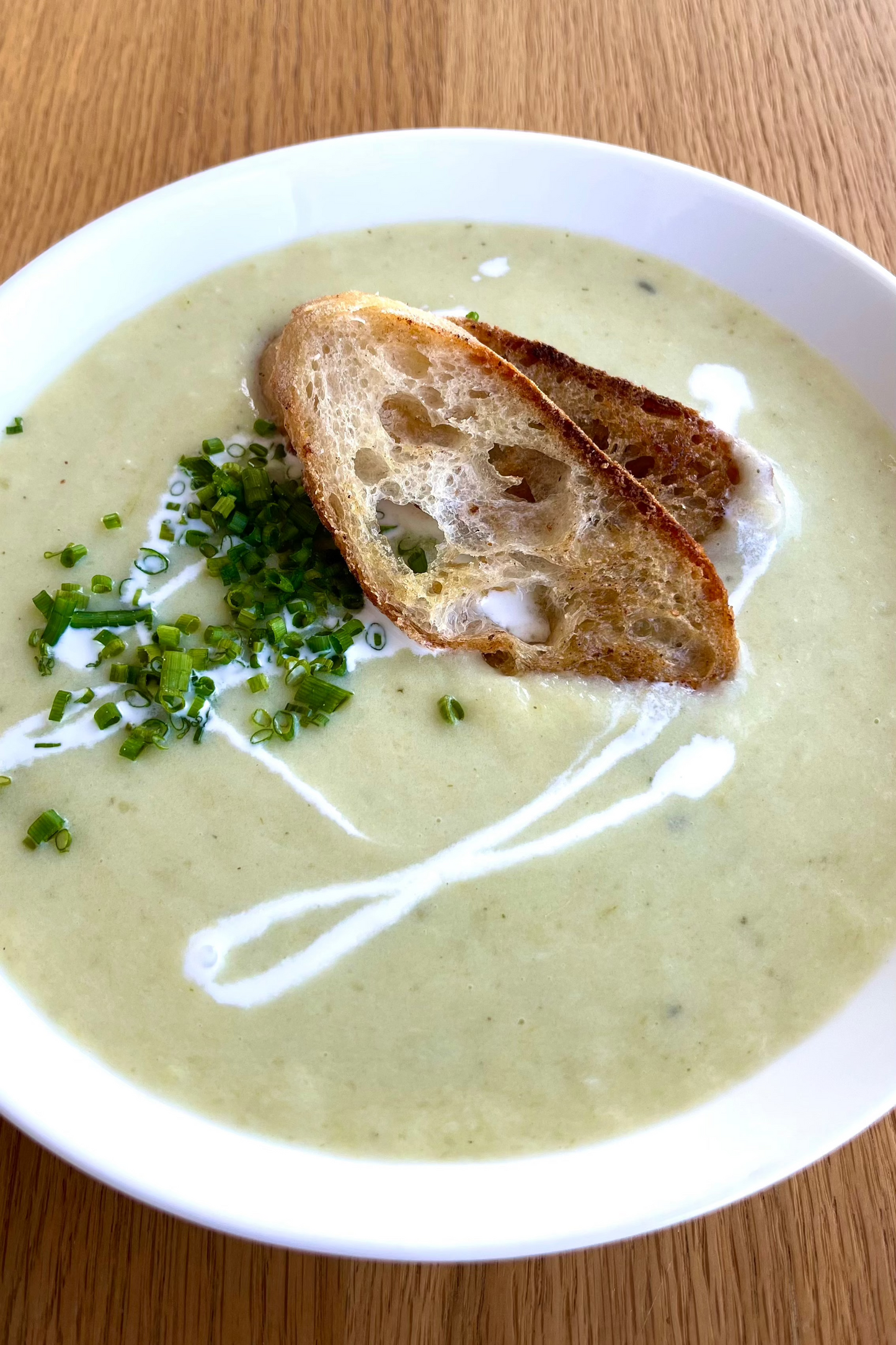 מרק ארטישוק ירושלמי וכמהין